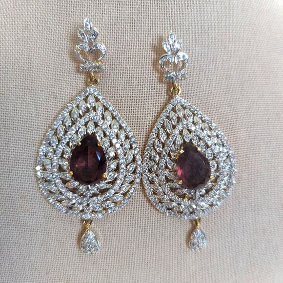Stunning Gold Tone Amethyst Glass Pave Rhinestone Dangle Drop Glam Earrings - Picture 1 of 4
